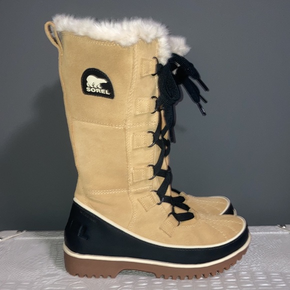 Sorel Tivoli High - Picture 2 of 8
